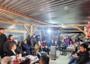 Μπλόκο Φιλώτα με κλείσιμο δρόμου και γλέντι!!!!