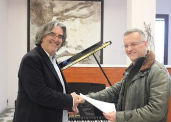 Ένα νέο πιάνο για το Δημοτικό Ωδείο Σερβίων