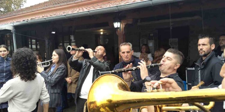 Ευχαριστήριο του συλλόγου Βοϊωτών Κοζάνης «Η Αγία Παρασκευή» για την «8η ΓΟΥΡ’ΝΟΧΑΡΑ»