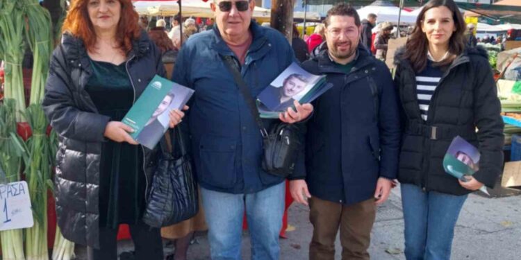 Επίσκεψη κλιμακίου ΠΑΣΟΚ στην Λαϊκή Αγορά της Πτολεμαΐδας