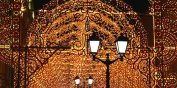 Δήμος Κοζάνης: Κυκλοφοριακές ρυθμίσεις την Τετάρτη 3 Δεκεμβρίου 2025 στις οδούς Μεγ. Αλεξάνδρου, Ξενοφώντα Τριανταφυλλίδη και Βενιζέλου για τοποθέτηση Χριστουγεννιάτικου διάκοσμου