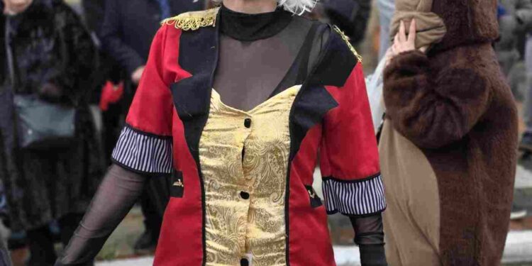 Μπουμπουσάρια Σιάτιστας: Δείτε πολλές φωτογραφίες από όλα τα θέματα