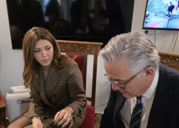 Σιάτιστα: Ξενάγηση της Υπουργού Σοφίας Ζαχαράκη και κοπή πίτας στο Ίδρυμα Παπανικολάου. Βίντεο και φωτογραφίες