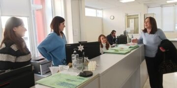 Καλλιόπη Βέττα: «Να μην αποψιλωθούν από Εργασιακούς Συμβούλους οι Δ.ΥΠ.Α. της περιοχής»