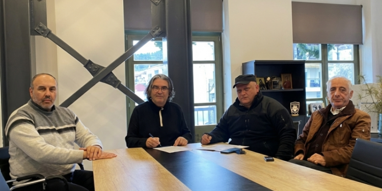 Υπογράφηκε η σύμβαση για τη δημιουργία νέου σύγχρονου χώρου πρασίνου στα Σέρβια – Ένα ακόμη έργο ανάπλασης ξεκινά.