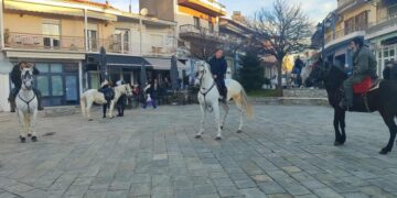 Οι «καβαλάρηδες του Κρόκου» στο μοναστήρι του Αγίου Νικάνορα