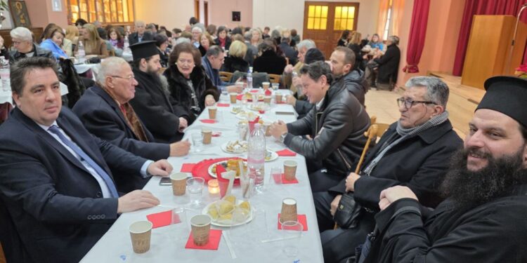 Η Κοπή Βασιλόπιτας της Εθελοντικής Δράσης Πολιτών Σιάτιστας. Βίντεο και φωτογραφίες