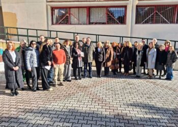 Δήμος Κοζάνης: Ο Δήμαρχος Γιάννης Κοκκαλιάρης στα σχολεία που διακρίθηκαν στην περιβαλλοντική δράση R4Schools