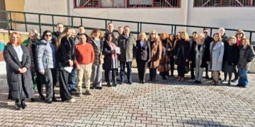 Δήμος Κοζάνης: Ο Δήμαρχος Γιάννης Κοκκαλιάρης στα σχολεία που διακρίθηκαν στην περιβαλλοντική δράση R4Schools