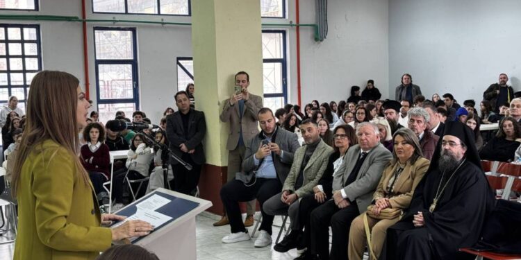 Ἡ μαθητιῶσα νεολαία τῆς Καστοριᾶς συμμετεῖχε στά Δ΄ Καραβαγγέλεια παρουσίᾳ τῆς Ὑπουργοῦ Παιδείας, Θρησκευμάτων καί Ἀθλητισμοῦ κ. Σοφίας Ζαχαράκη