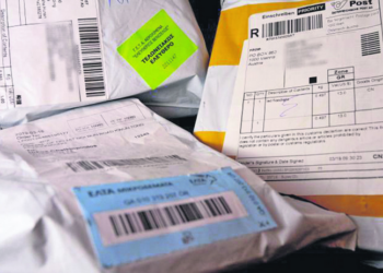 Δασμός 3 ευρώ για κάθε δέμα από τρίτη χώρα