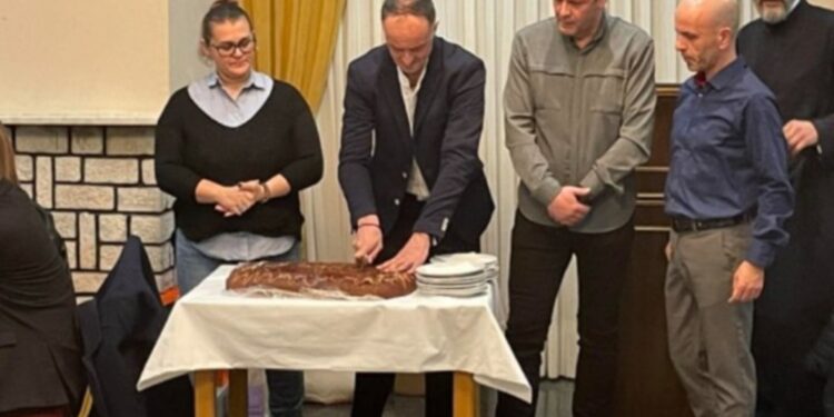 Πραγματοποιήθηκε η κοπή βασιλόπιτας – Βράβευση μαθητών  από την  Ένωση Στρατιωτικών Κοζάνης