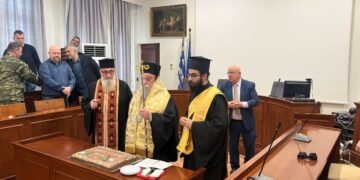 Ο Δήμος Γρεβενών έκοψε την Πρωτοχρονιάτικη Πίτα των εργαζομένων.