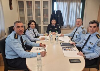 Σύσκεψη για υπηρεσιακά θέματα υπό τον Γενικό Περιφερειακό Αστυνομικό Διευθυντή Δυτικής Μακεδονίας, με τους Διευθυντές των Διευθύνσεων Αστυνομίας Καστοριάς, Κοζάνης, Φλώρινας και Γρεβενών