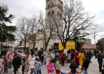 Το Φορτηγό της Ποίησης Junior στην Κοζάνη