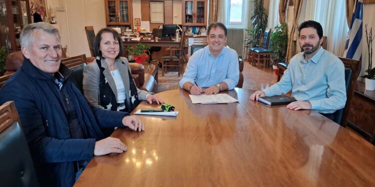 Δήμος Κοζάνης: Υπογραφή σύμβασης για συντήρηση κοινόχρηστων υποδομών