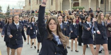 Φωτογραφίες από τη σημερινή παρέλαση για την 25η Μαρτίου στην Σιάτιστα