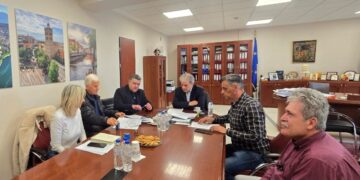 Υπογραφή Σύμβασης για το έργο: «Εξειδικευμένες Εργασίες Δεκαετούς Συντήρησης & Αποκατάστασης Ζημιών Λιμναίων Υποδομών Πολυφύτου» 