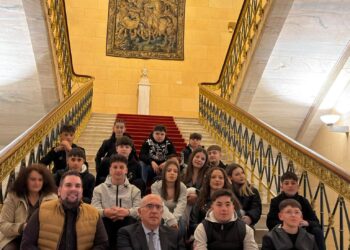 Ο Μιχάλης Παπαδόπουλος στη Βουλή των Ελλήνων με το Γυμνάσιο Γαλατινής. Φωτογραφίες