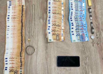 4.200 ευρώ πήρε ο απατεώνας. Εξιχνιάσθηκε η υπόθεση με τη συνεργασία αστυνομικών Καστοριάς και Καβάλας