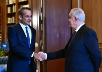 Ο Μητσοτάκης «έστησε» τον Πρόεδρο της Δημοκρατίας λόγω Γυμνασίου Σιάτιστας. Βίντεο