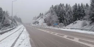 Χιόνισε στην Κεντρική Ελλάδα [εικόνες & βίντεο]