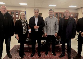 Θεσμικά και βασικά ζητήματα λειτουργίας των Κοινοτήτων και των εκλεγμένων Τοπικών Συμβουλίων τους σε συνάντηση με τον Περιφερειάρχη