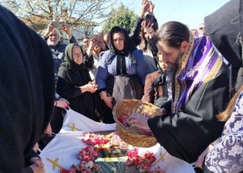 Η αποκαθήλωση στο Δρυόβουνο. Βίντεο