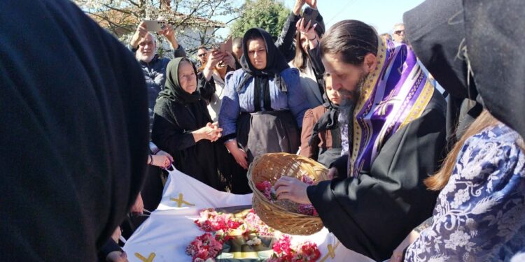 Η αποκαθήλωση στο Δρυόβουνο. Βίντεο