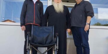 Δωρεά ενός αναπηρικού αμαξιδίου προς το Τιάλειο Εκκλησιαστικό Γηροκομείο Κοζάνης _ Από Την Ένωση Στρατιωτικών Περιφερειακής Ενότητας Κοζάνης