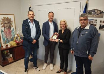 Συνάντηση Ένωσης Στρατιωτικών Περιφερειακής Ενότητας Κοζάνης, με την Διοικήτρια του Γενικού Νοσοκομείου Κοζάνης «Μαμάτσειο» Ευτυχία Καπάτου