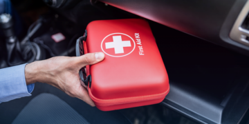 Φαρμακείο αυτοκινήτου: Οι υποχρεωτικές αλλαγές και πότε θα ισχύσουν (ΦΕΚ)