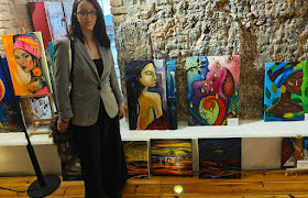 Με τρία έργα ζωγραφικής συμμετείχε η Εικαστικός – Νηπιαγωγός Καπάντζου Χριστίνα, στην μεγάλη έκθεση της Art Way, με θέμα την κακοποίηση των γυναικών