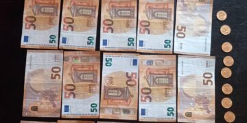 Άργος Ορεστικό: Άρπαξε 10 χρυσές λίρες και 1.000 ευρώ από 93χρονη, αλλά τον άρπαξε η Αστυνομία