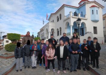 1ο Δημοτικό Σχολείο Σιάτιστας: Χελιδονίσματα στη Σιάτιστα