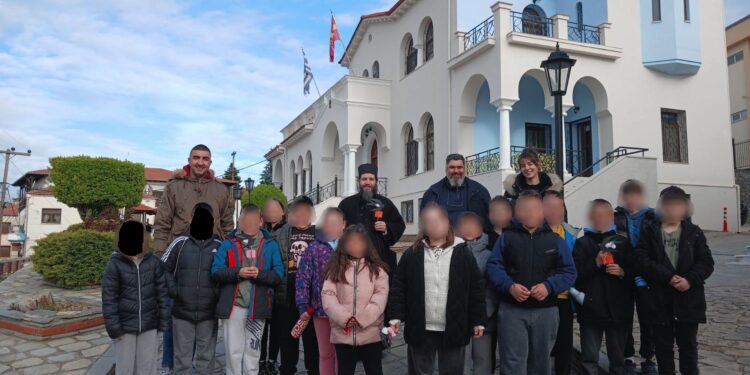 1ο Δημοτικό Σχολείο Σιάτιστας: Χελιδονίσματα στη Σιάτιστα