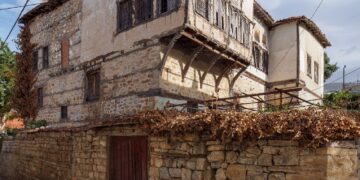 Δήμος Βοΐου: Δωρεά Αρχοντικού Νεράντζη – Νάκου στο Δήμο