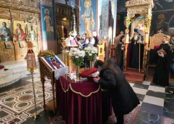 Σιάτιστα: Υποδοχή Ιερού λειψάνου Αγίου Γεωργίου Καρσλίδη  (Live Video)