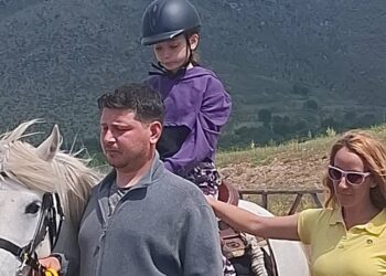 Ποδαρικό στο νέο Ιππικό Κέντρο Σιάτιστας, από την Εράτυρα. Φωτογραφίες