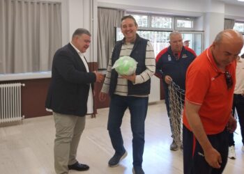 Ξεκίνησε η διανομή αθλητικού εξοπλισμού στις σχολικές μονάδες της Π.Ε. Κοζάνης