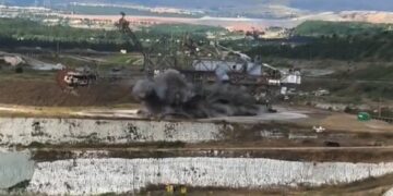 Αποκεφαλίζουνε τους δράκους, STOP της  Ράνιας Στυλιάδου