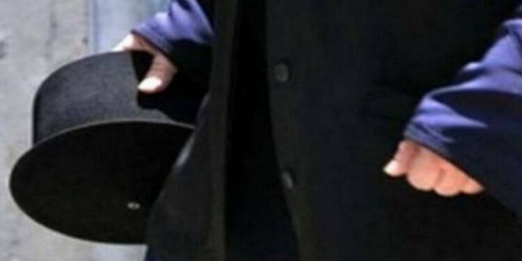 Ιερέας έπεσε από τη σκεπή εκκλησίας