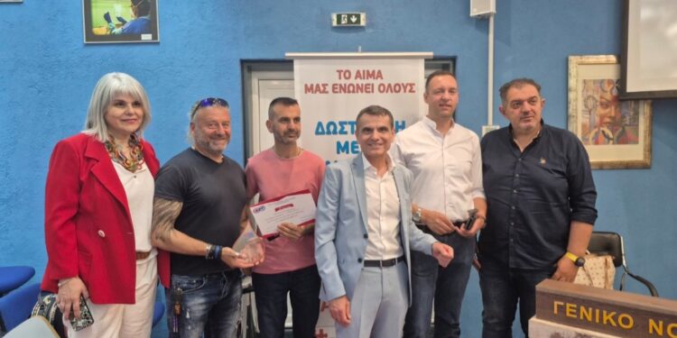 Έπαινοι και διακρίσεις για την τράπεζα αίματος του Σπάρτακου και όλους τους συναδέλφους εθελοντές αιμοδότες