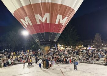 Μουσική, αερόστατα και εντυπωσιακά θεάματα στο Beer Festival Kastoria