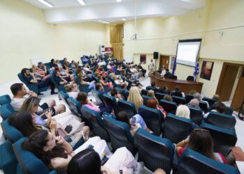 Με μεγάλη συμμετοχή πραγματοποιήθηκε το σεμινάριο «AI Εργαλεία για το Σύγχρονο Εμπόριο»