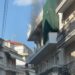 Φωτιά σε διαμέρισμα στην οδό Καμβουνίων της Κοζάνης – Ασθενοφόρο για τον τεχνίτη που εκτελούσε εργασίες ανακαίνισης-Βίντεο και φωτογραφίες