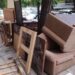 «Βαρύ» πρόστιμο για τη σαβούρα που παράτησαν στο πεζοδρόμιο
