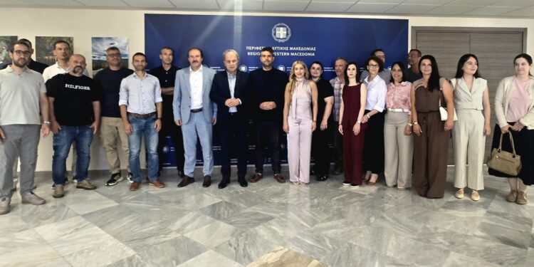 Ορκωμοσία δεκαοκτώ νέων υπαλλήλων στην Περιφέρεια Δυτικής Μακεδονίας