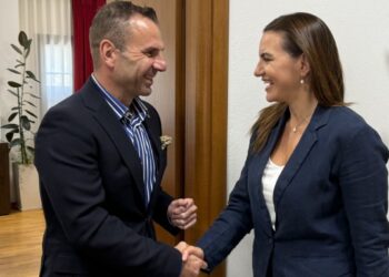 Συνάντηση του Δημάρχου Καστοριάς Γιάννη Κορεντσίδη με την Υπουργό Τουρισμού Όλγα Κεφαλογιάννη και την Υφυπουργό Τουρισμού Άννα Καραμανλή
