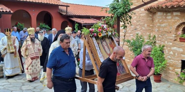 Η μεγάλη εορτή της Μεταμορφώσεως του Σωτήρος στην Ιερά Μονή Δρυοβούνου Βοΐου. Φωτογραφίες